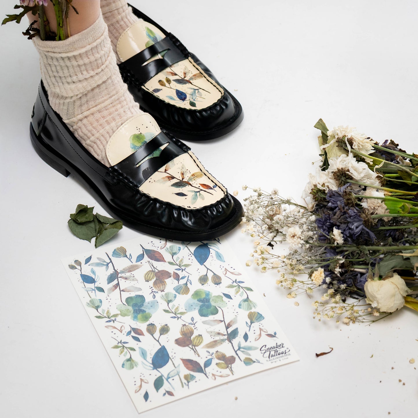 Mosaic Bloom Sneaker Tattoos®